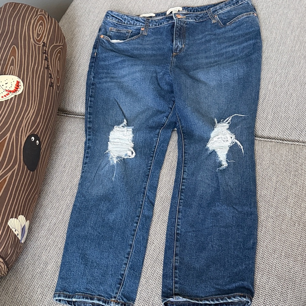 Dark Blue Universal Thread Distressed Women's Jeans 18/34R - Picture 5 of 8